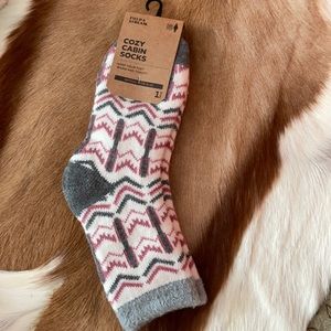 Field and Stream Cozy Cabin Socks